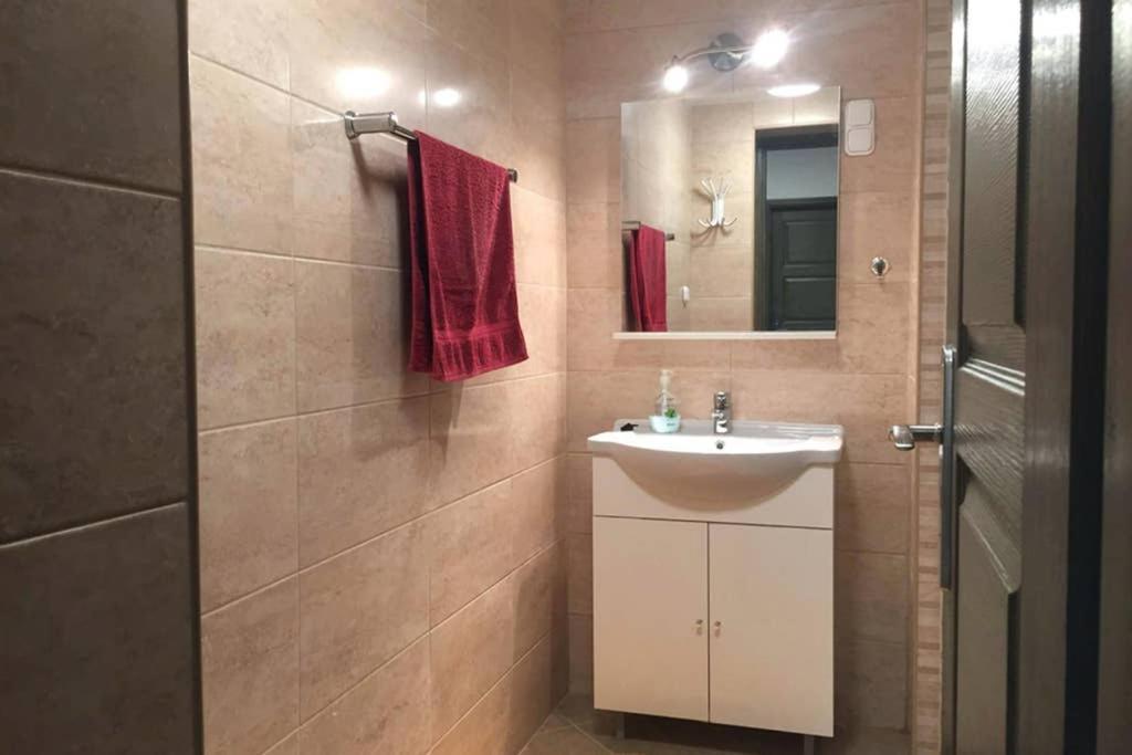 Green Garden Apartment Ingyenes Zart Parkoloval Szeged Eksteriør billede