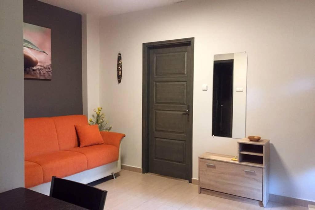Green Garden Apartment Ingyenes Zart Parkoloval Szeged Eksteriør billede
